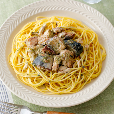 サバ・バジルで作るジェノベーゼパスタ